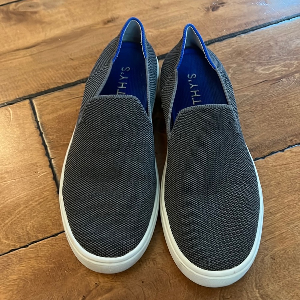 Rothy’s Model 006 The Sneaker Steel Grey Size 6.5 Limited Edition